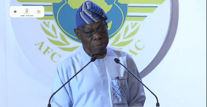 Former Nigerian President Olusegun Obasanjo speaking at the African Air Transport Convention and Expo in Lomé, Togo.